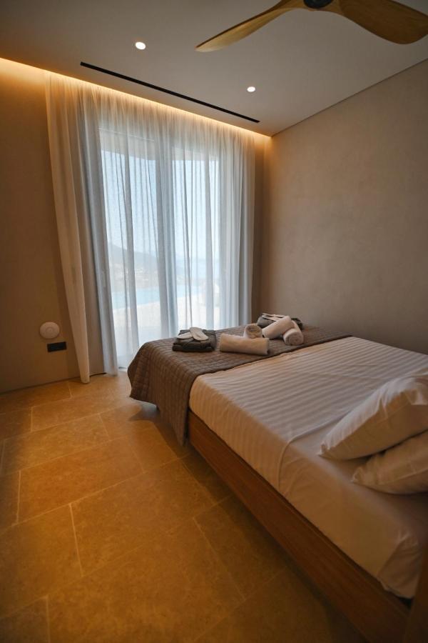 Blooms Of Sivota Bay - Luxury Villas With Private Heated Pool Exterior photo
