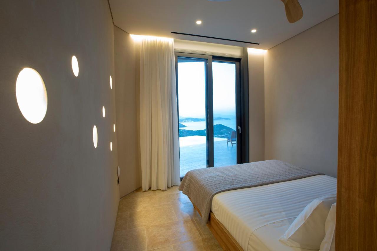 Blooms Of Sivota Bay - Luxury Villas With Private Heated Pool Exterior photo