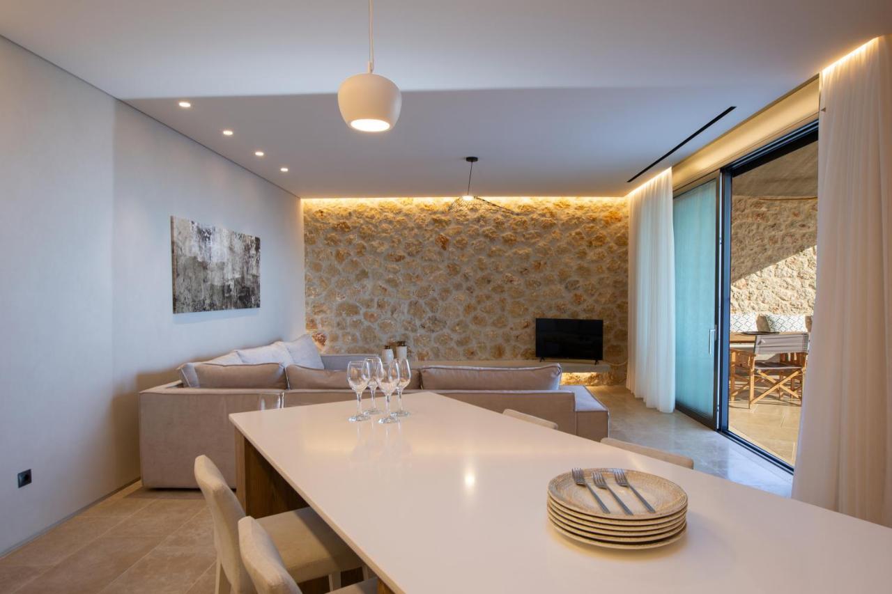 Blooms Of Sivota Bay - Luxury Villas With Private Heated Pool Exterior photo
