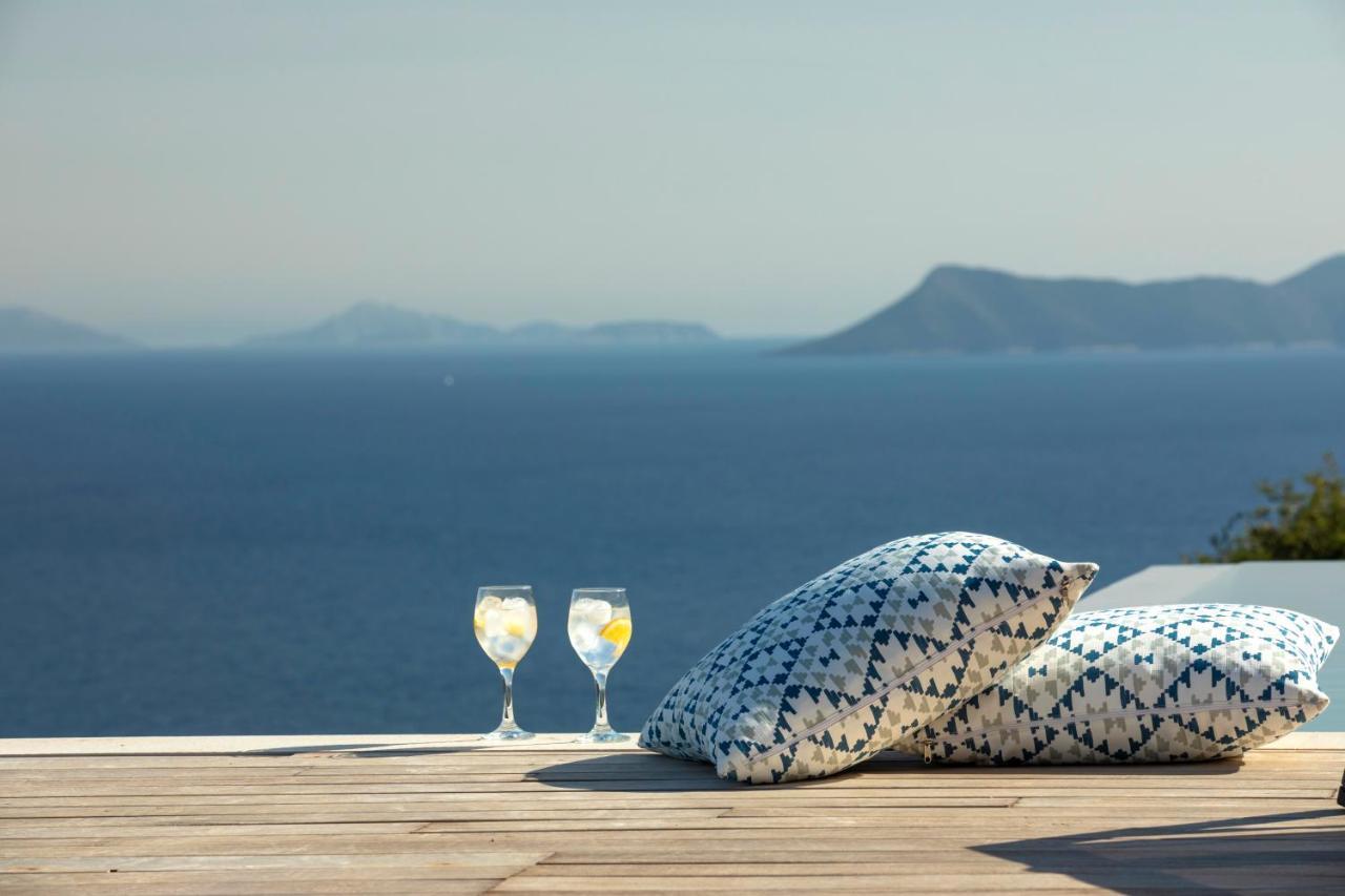 Blooms Of Sivota Bay - Luxury Villas With Private Heated Pool Exterior photo
